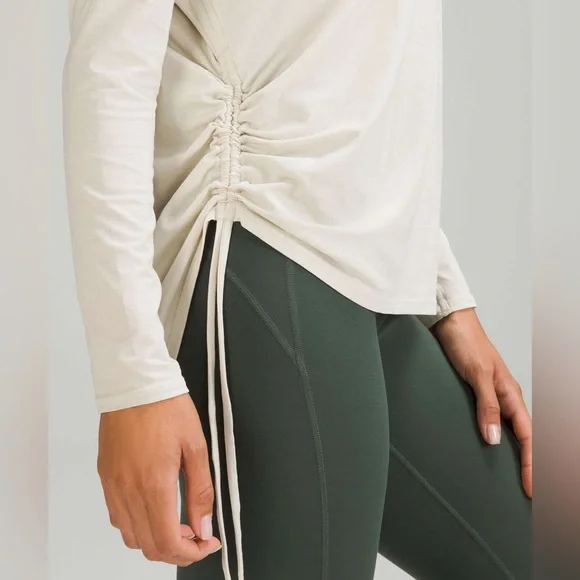 Lululemon Pima Cotton Side-Cinch Long Sleeve Shirt Natural Ivory Women’s Size 6 - Picture 4 of 9